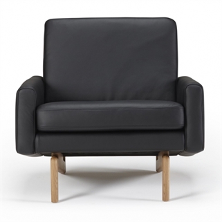 Kragelund Furniture | Egsmark lænestol | Sort læder